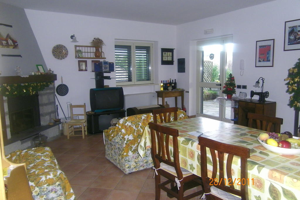Holiday home Casetta Dei 