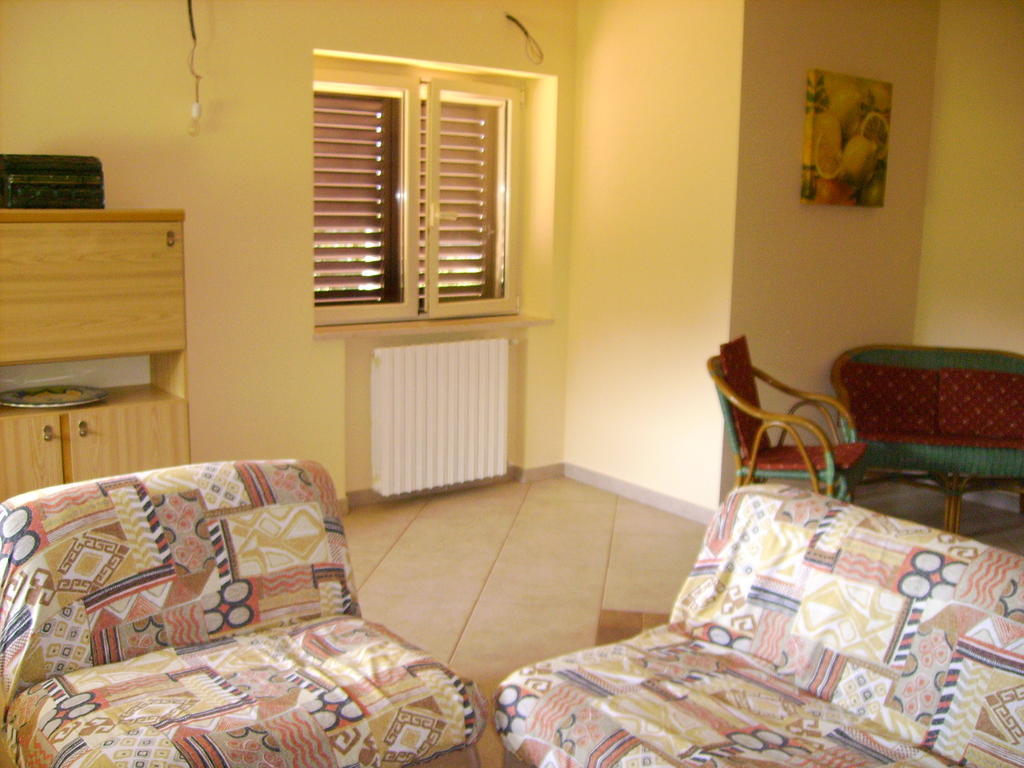 Holiday home Casetta Dei 